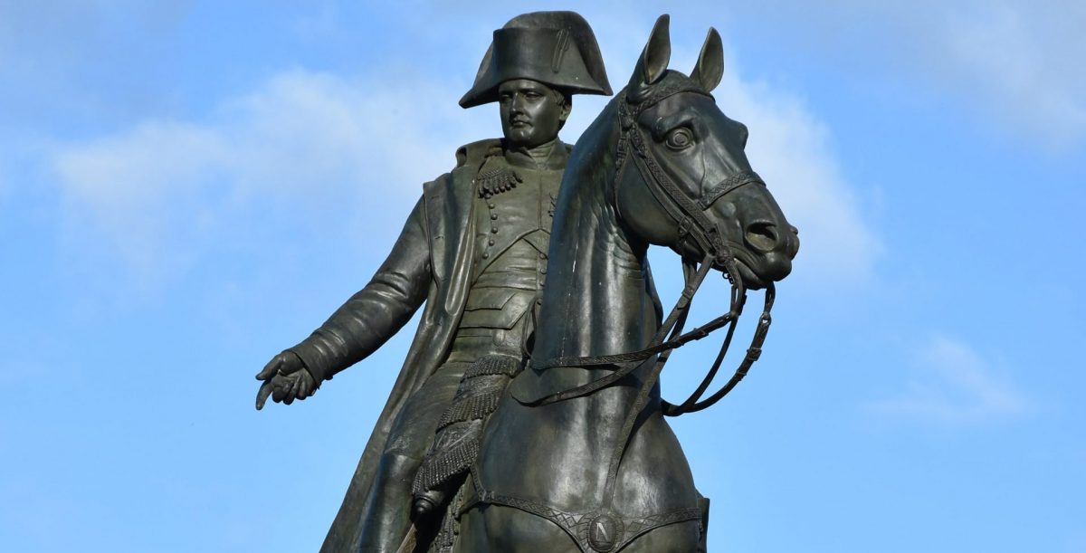 Statue Napoléon, Place Napoléon, Destination La Roche-sur-Yon