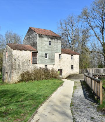 Petite balade en vélo, via Nesmy, au départ du moulin de Rambourg