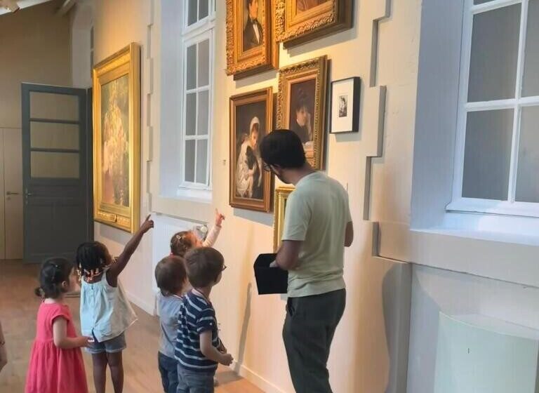 Enquête au musée : les copains de Nino.