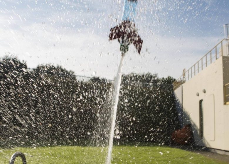 Atelier 100% FILLES – Fusée à eau – A partir de 7 ans