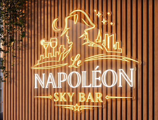 Napoléon Sky Bar