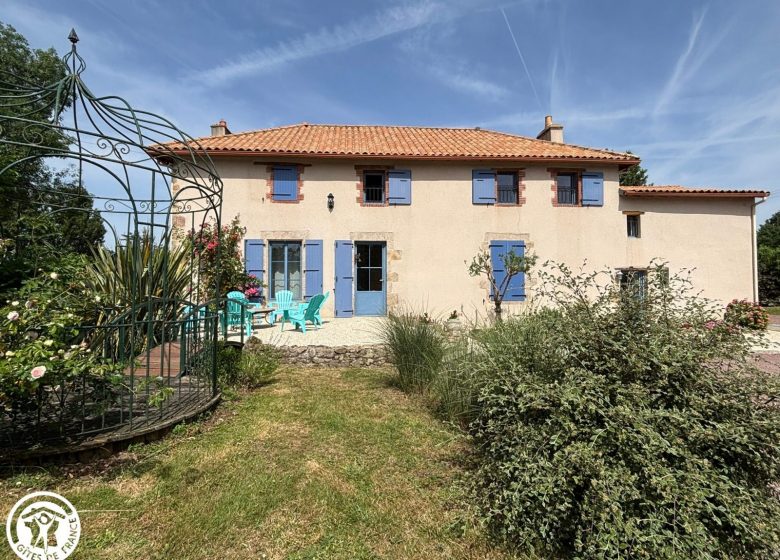 La Maison Bleue