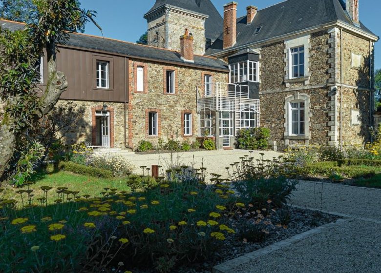 CHÂTEAU DE LA HAUTE BRACONNIÈRE