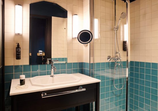 Square Lodge Hotel Accor