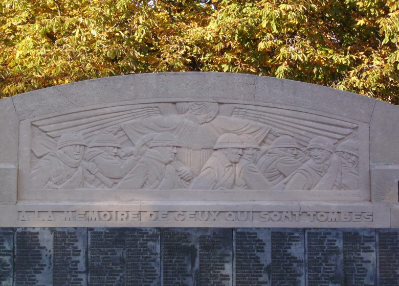 Une œuvre, un café : Le monument aux morts des Frères Martel