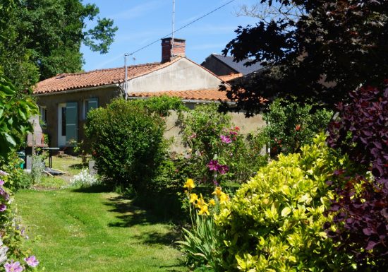 MAISON DE CAMPAGNE ENTRE MER ET PUY DU FOU