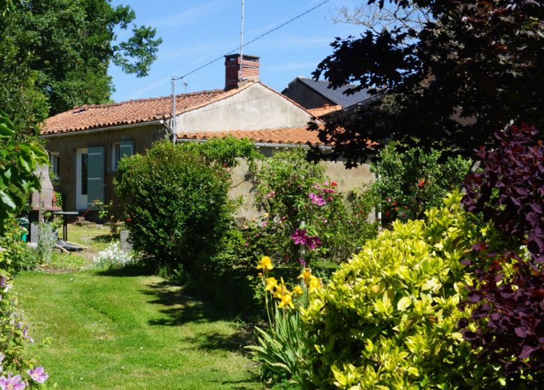 MAISON DE CAMPAGNE ENTRE MER ET PUY DU FOU