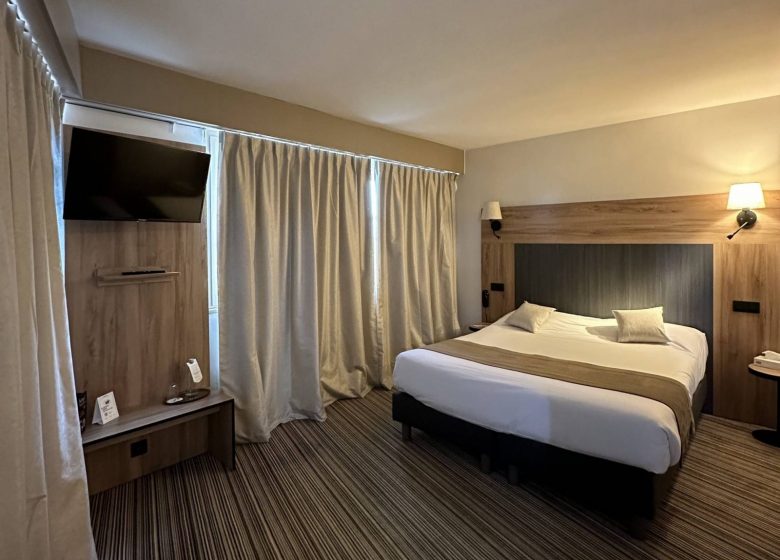 Hôtel The Originals Napoléon