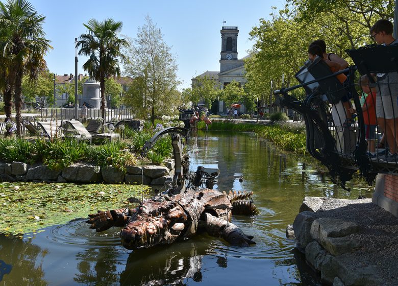 LES ANIMAUX DE LA PLACE