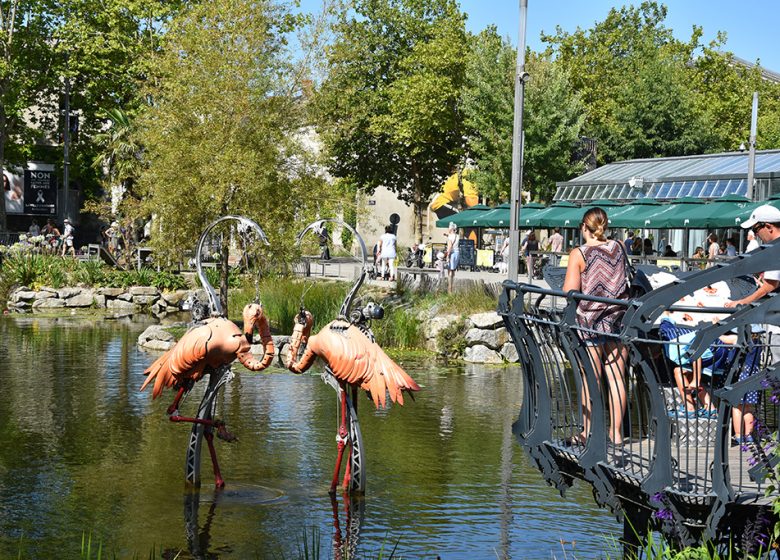 LES ANIMAUX DE LA PLACE