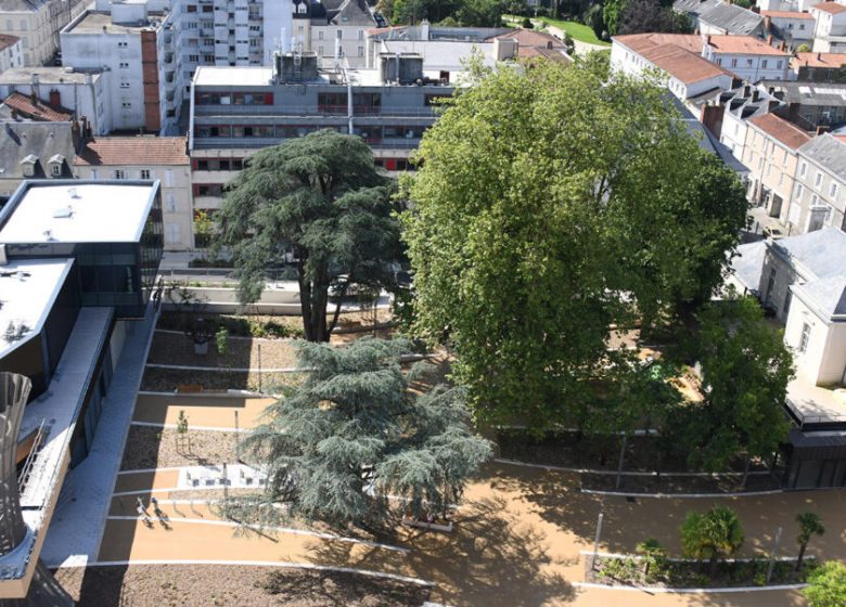 Lecture de paysage au jardin Joséphine-de-Beauharnais