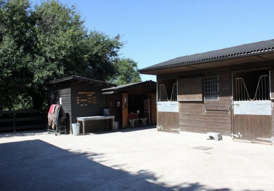 LES ÉCURIES DE MONCONSEIL