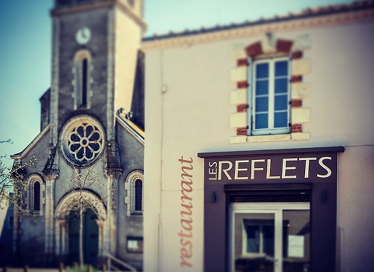 LES REFLETS