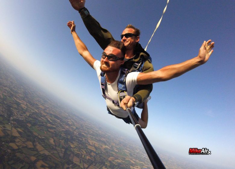 Mike Air Parachutisme