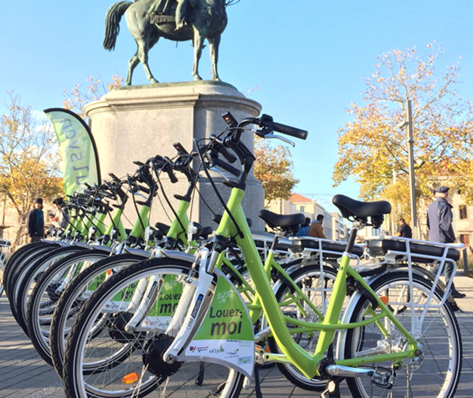 ELECTRIC BIKE RENTAL – VIA LA MAISON DU VÉLO