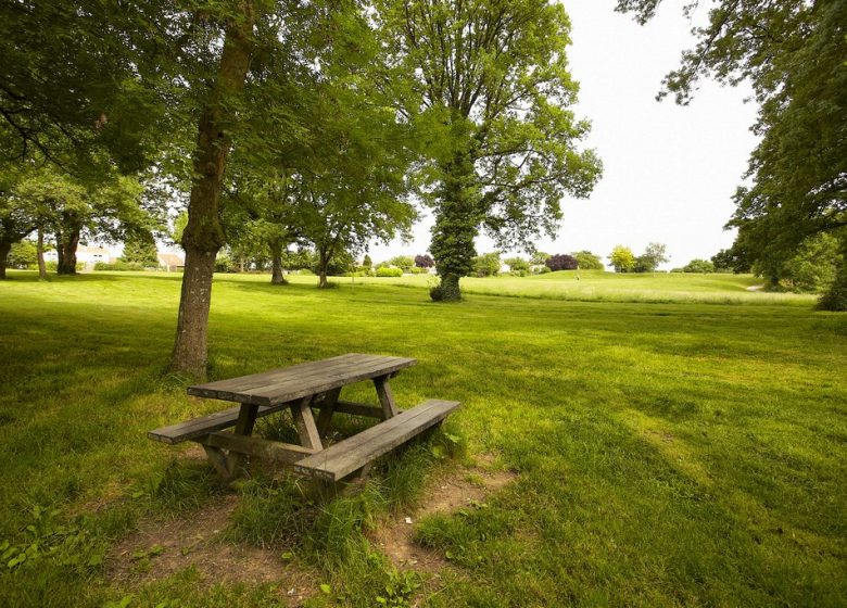 VAL D'ORNAY PICNIC AREA